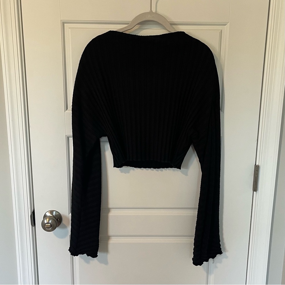 Simon Miller Black Cropped Ribbed Sweater | M